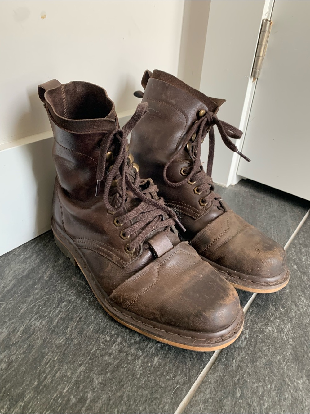 Vintage Dr. Martens 8A32 Brown Leather Boots